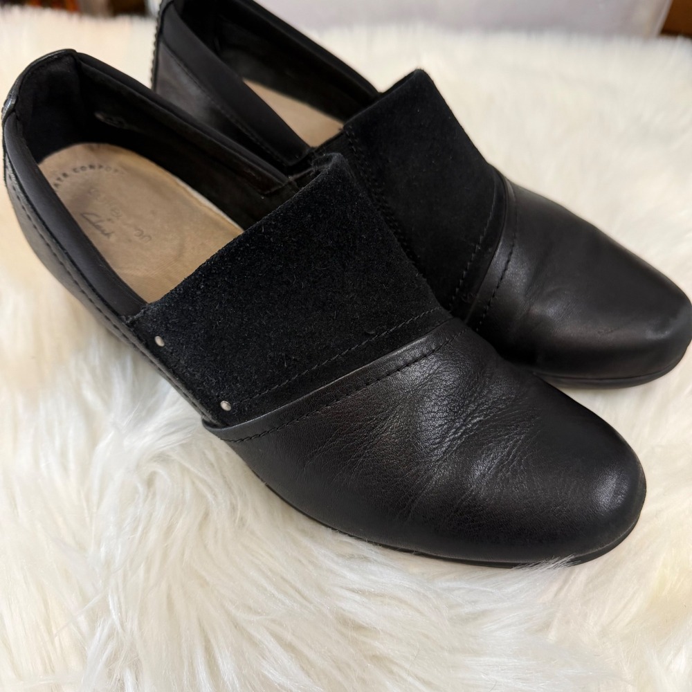 Clarks‎ - Emily Step Black Leather Slip On Heeled Mules/Loafers Size 7.5